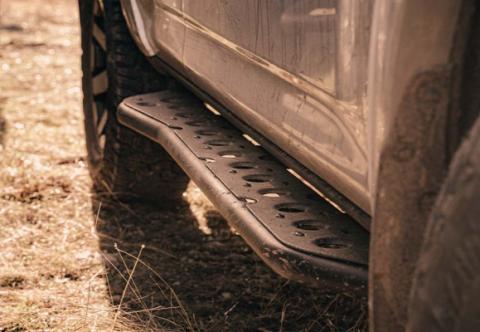 Step Edition Rock Slider For 24-Present Toyota Tacoma/Double Cab Long Bed W/ Kick Out/Yes (Powdercoat)/Powdercoat Cali Raised LED