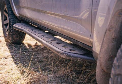Step Edition Rock Slider For 24-Present Toyota Tacoma/Double Cab Long Bed W/ Kick Out/Yes (Powdercoat)/Powdercoat Cali Raised LED