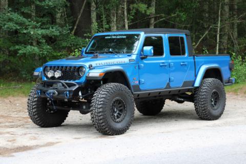 2021-2023 Jeep Gladiator JT Diesel Overland Plus 4.5 Inch Long Arm Lift Kit Clayton Off Road